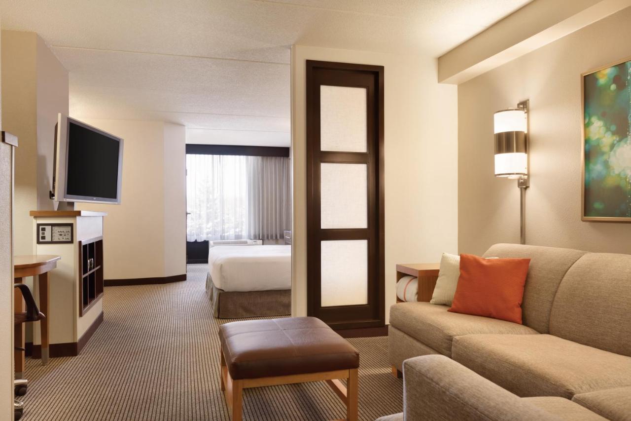 King Room with Accessible Tub - Disability Access at Hyatt Place Reno Tahoe Airport