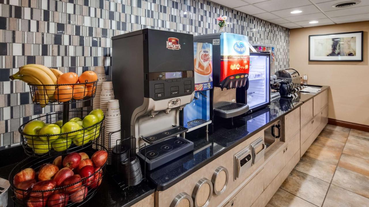 | Best Western Lapeer Inn
