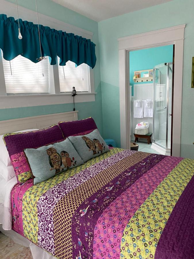  | Ms. Maggie's South Country Inn