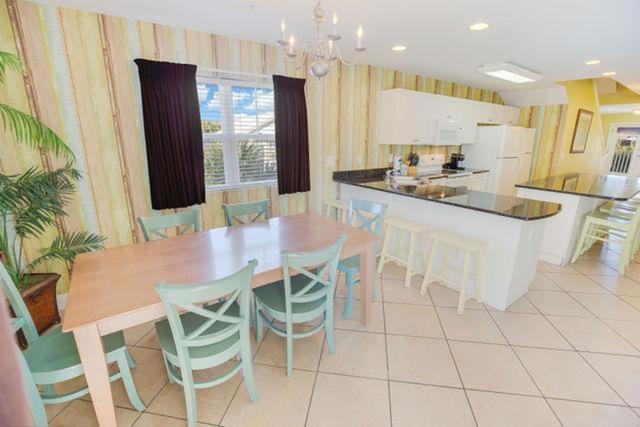  | Stunning 8 BR, New Updates, Walk to Beach Bars, Main Street