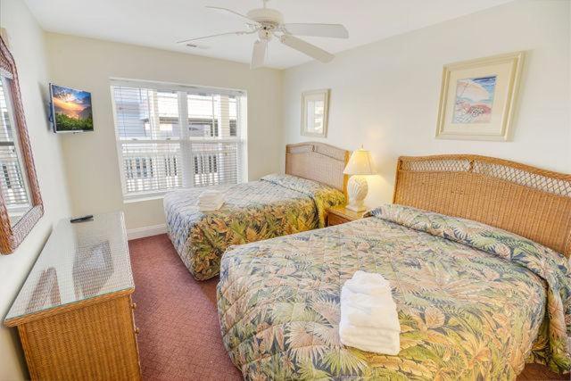  | Stunning 8 BR, New Updates, Walk to Beach Bars, Main Street