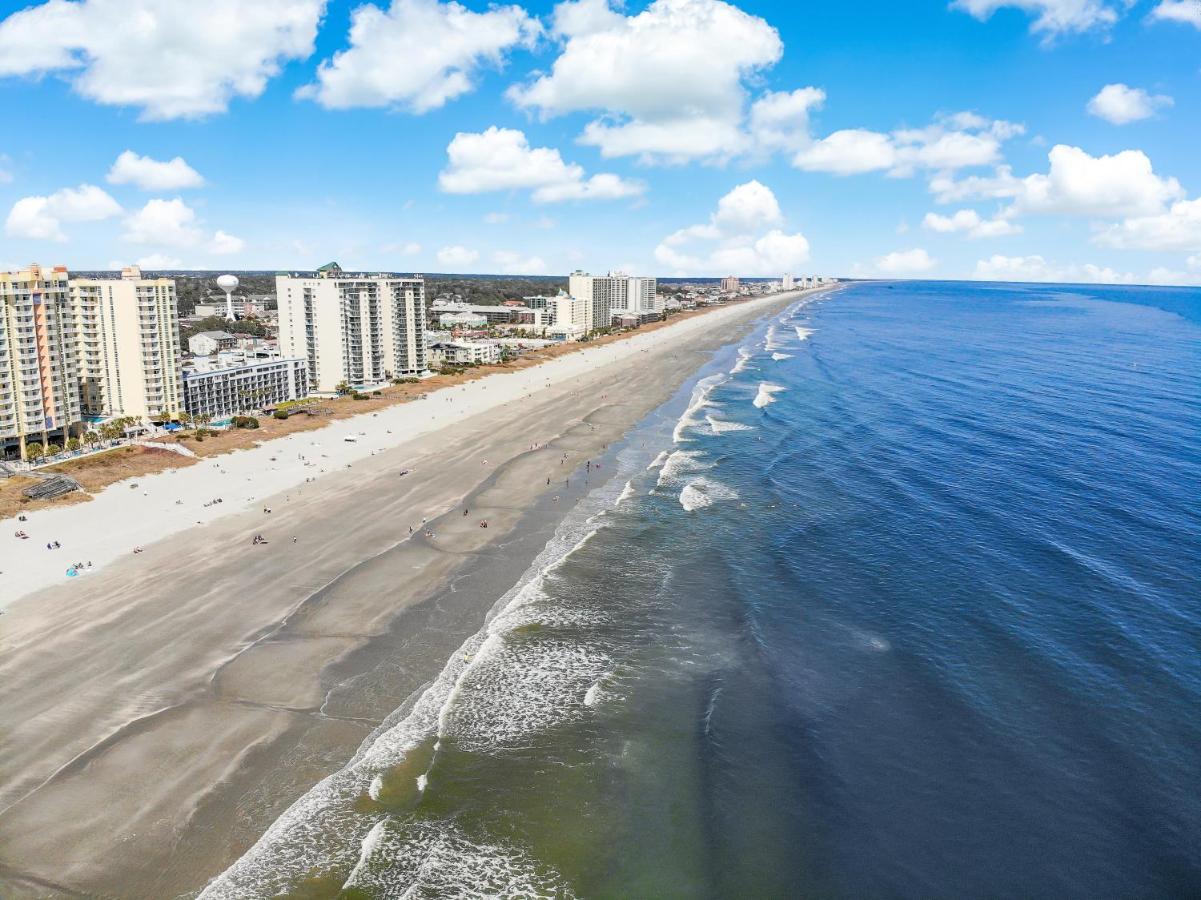  | Stunning 8 BR, New Updates, Walk to Beach Bars, Main Street