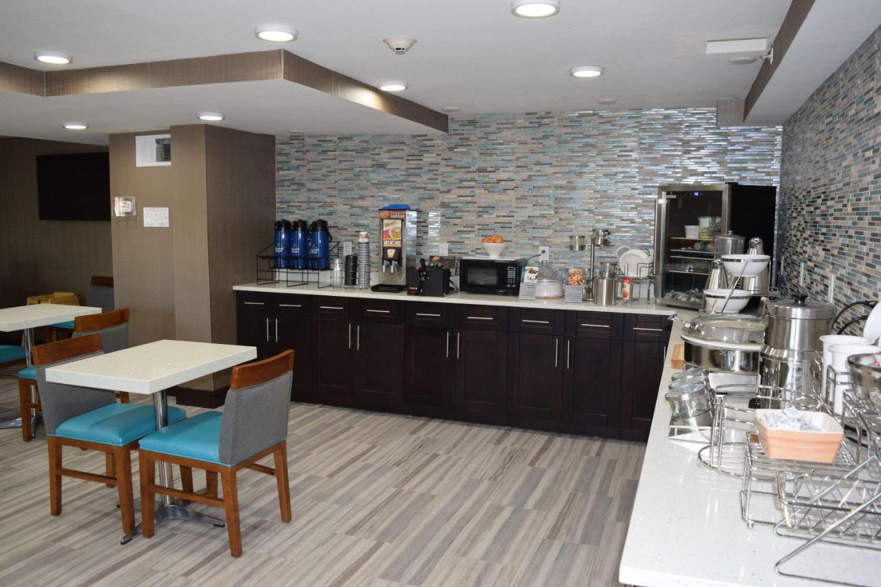 | Best Western Plus Hardeeville Inn & Suites