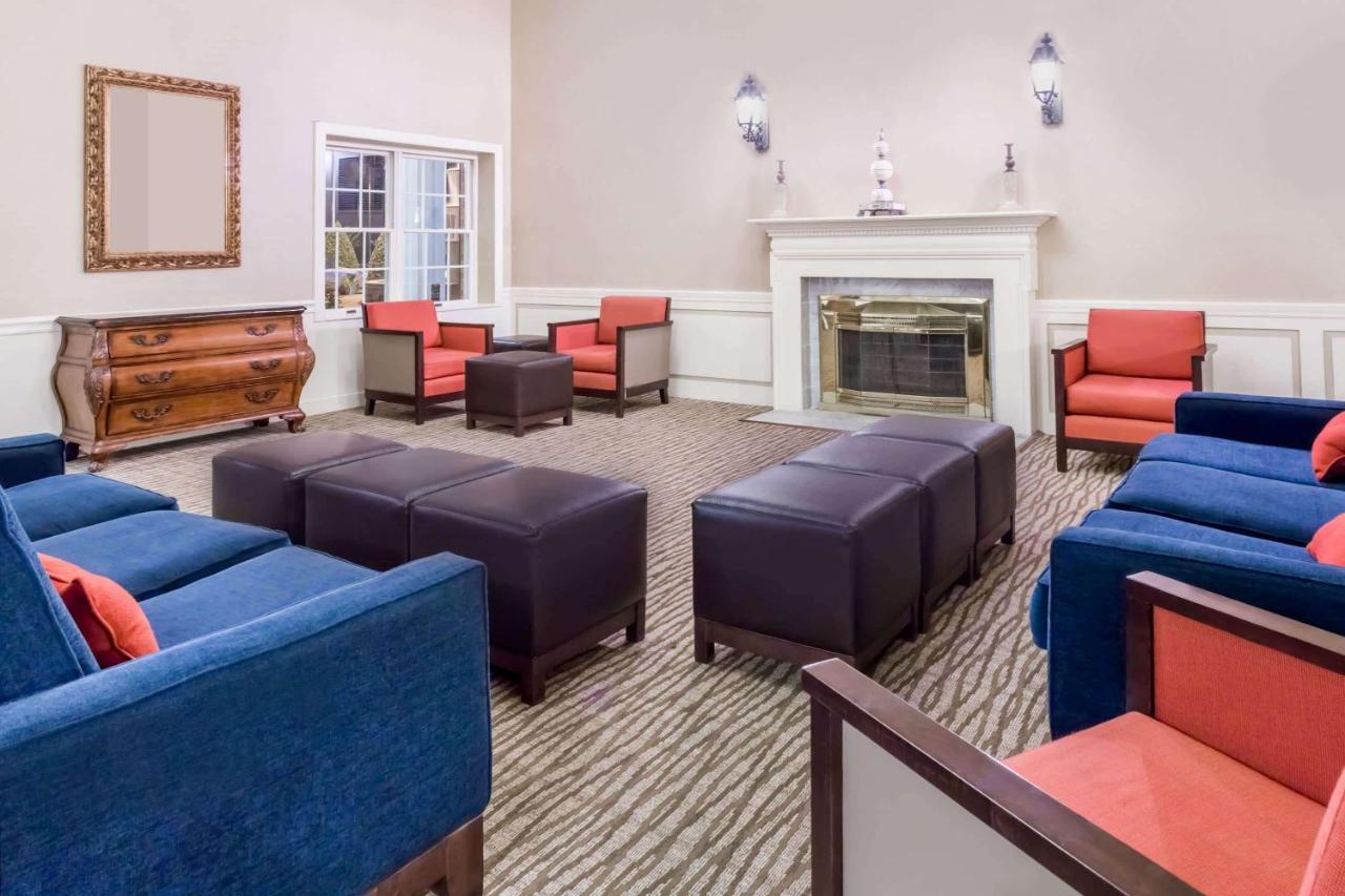 | Days Inn by Wyndham Williamsburg Historic Area