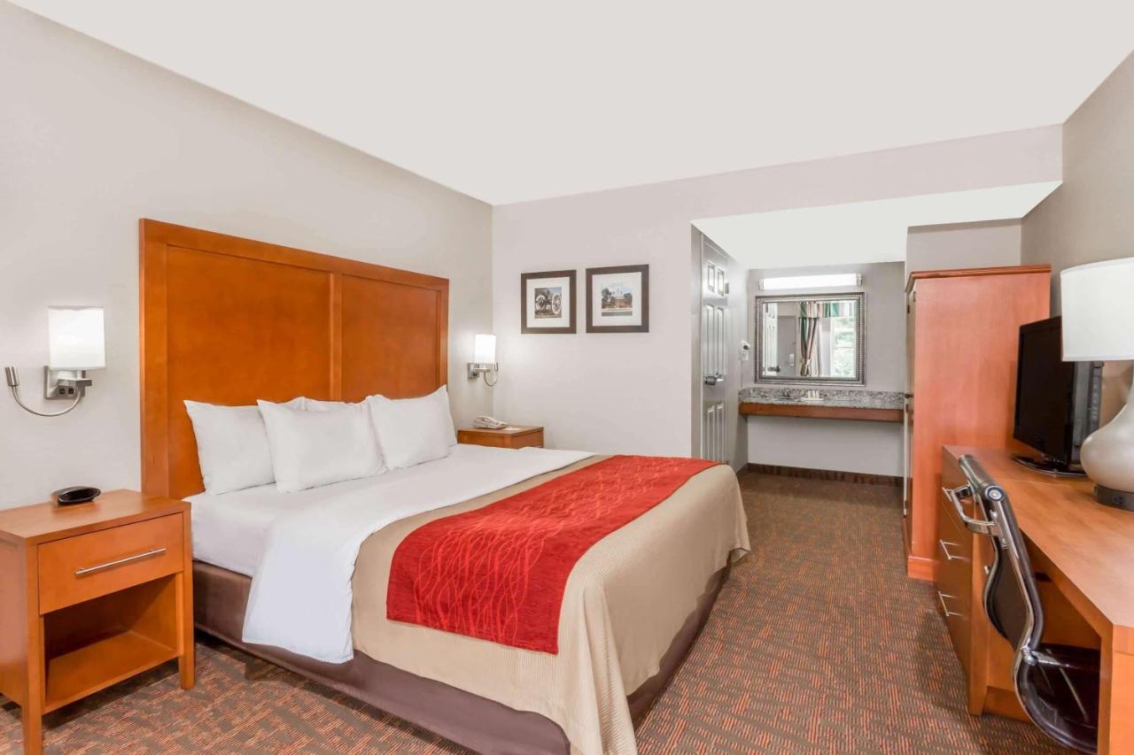 | Days Inn by Wyndham Williamsburg Historic Area