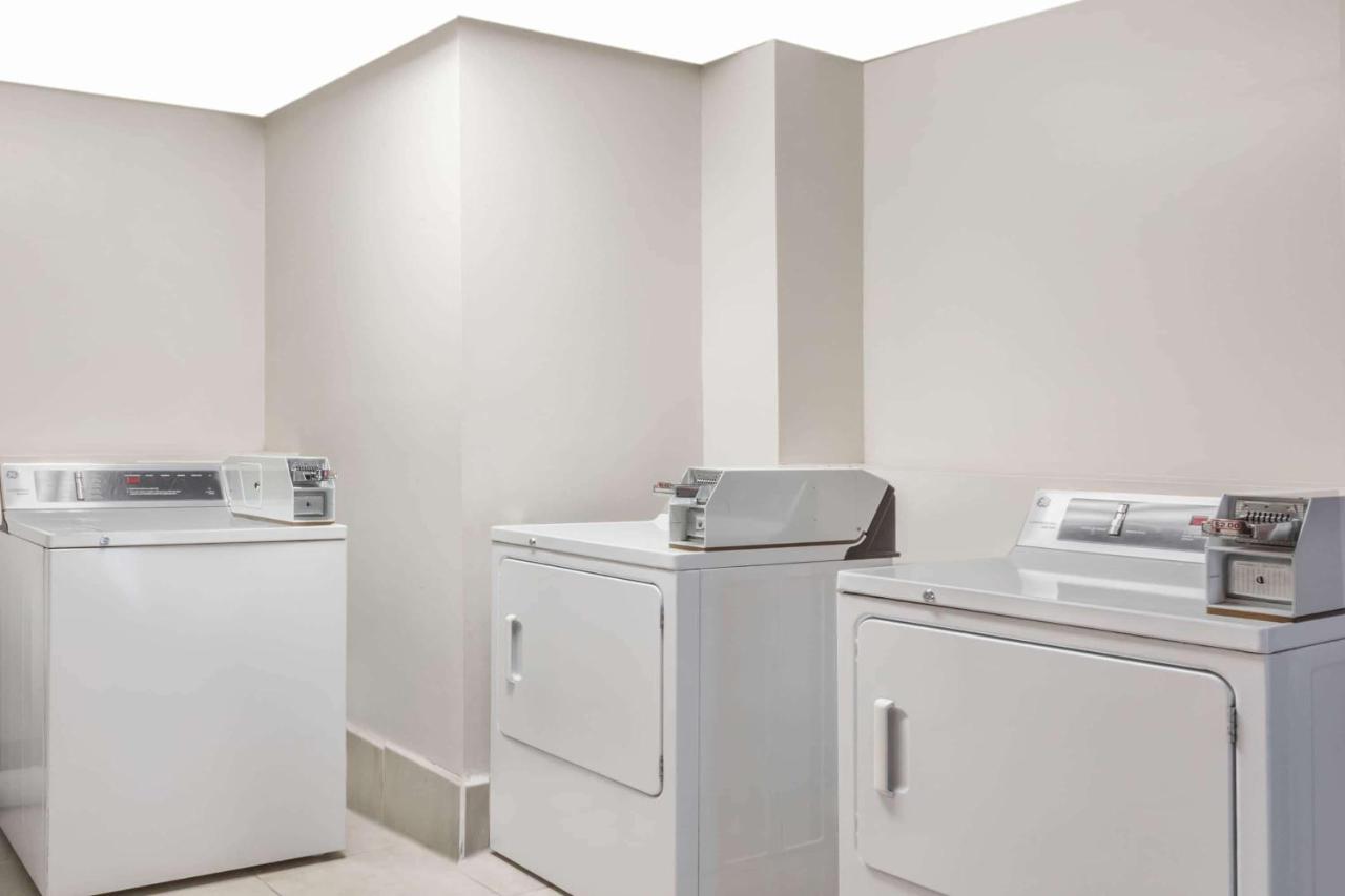 | Days Inn by Wyndham Williamsburg Historic Area