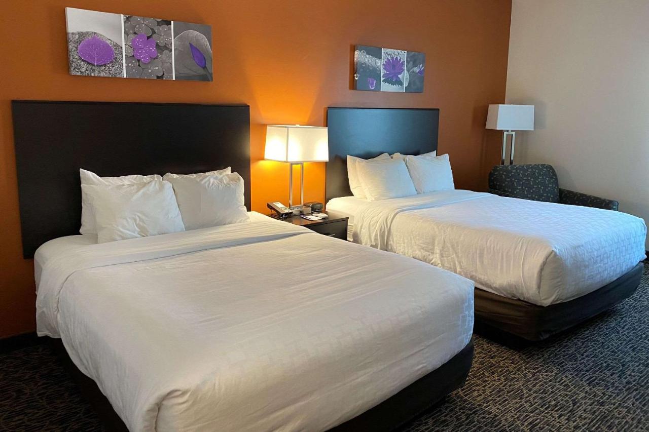 Queen Room with Two Queen Beds - Non-Smoking at Sleep Inn & Suites Hurricane Zion Park Area