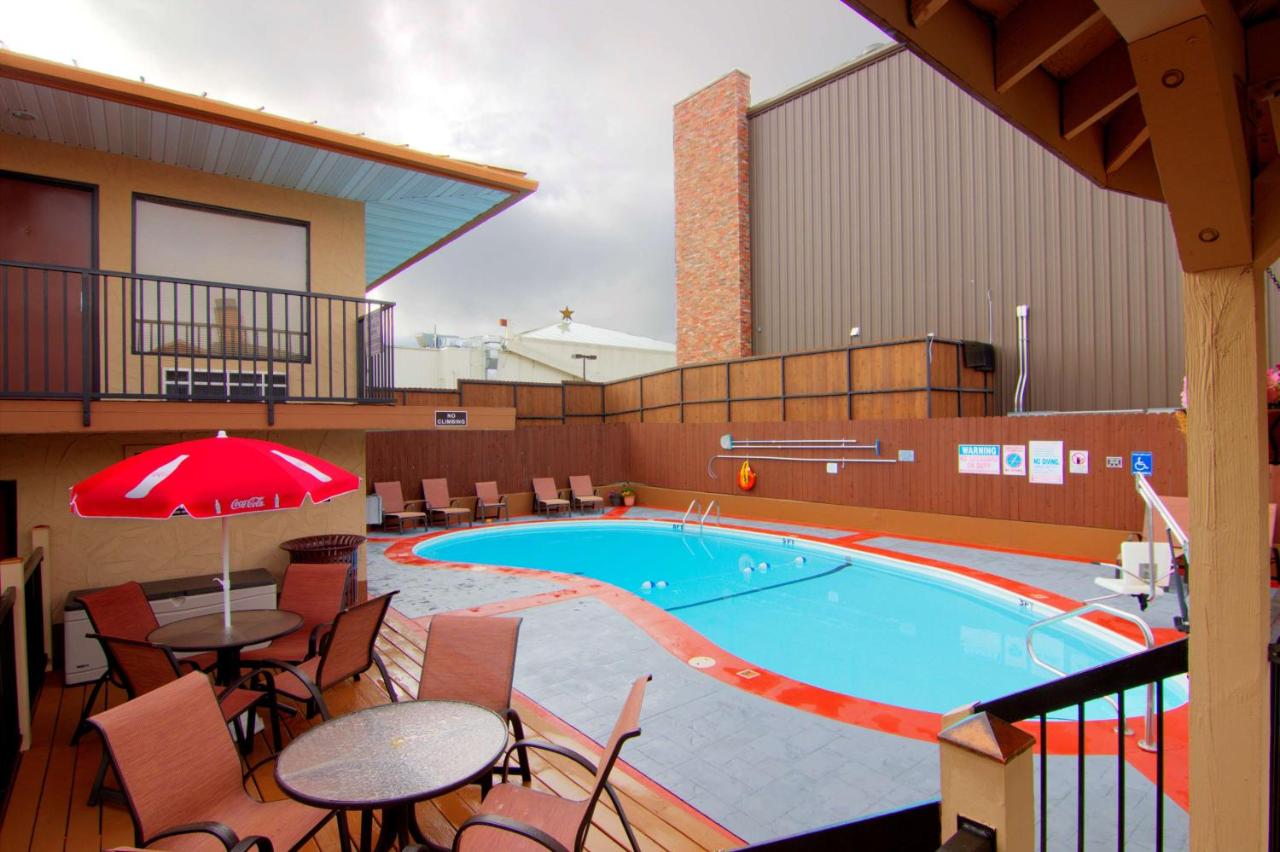 | Best Western Center Pointe Inn