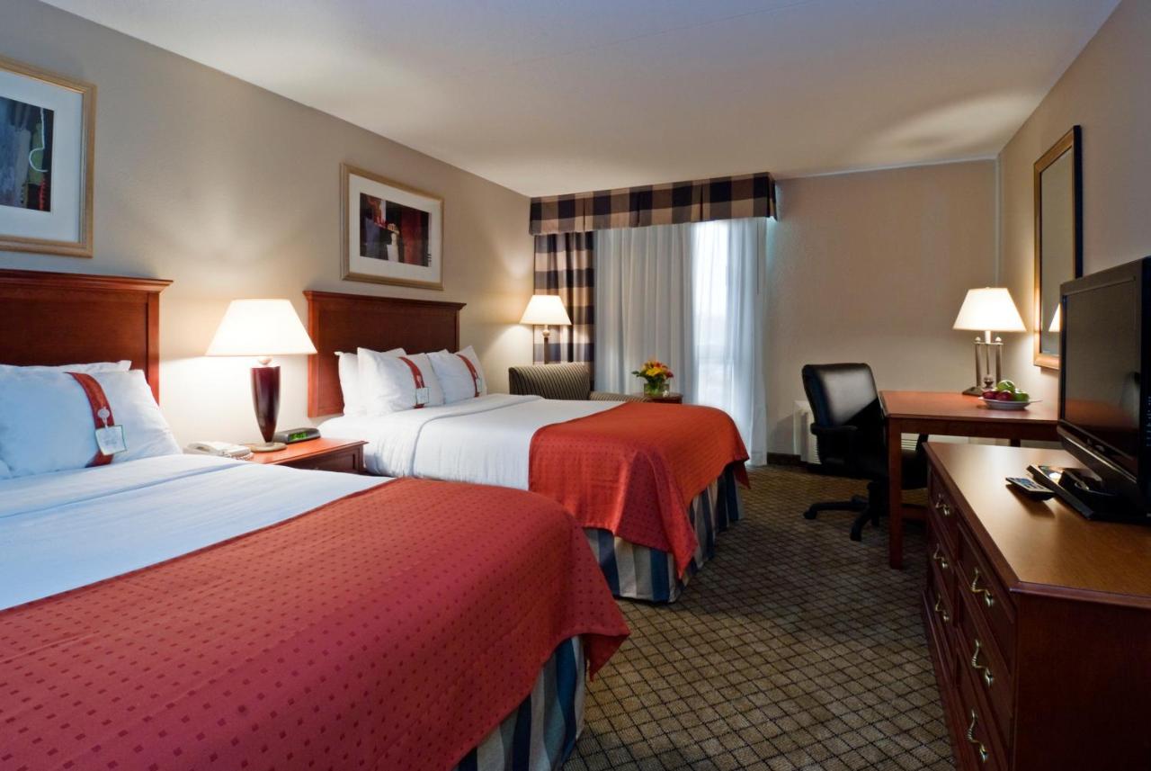 Double Room with Two Double Beds - Non-Smoking at Holiday Inn Hotel & Suites Cincinnati - Eastgate by IHG