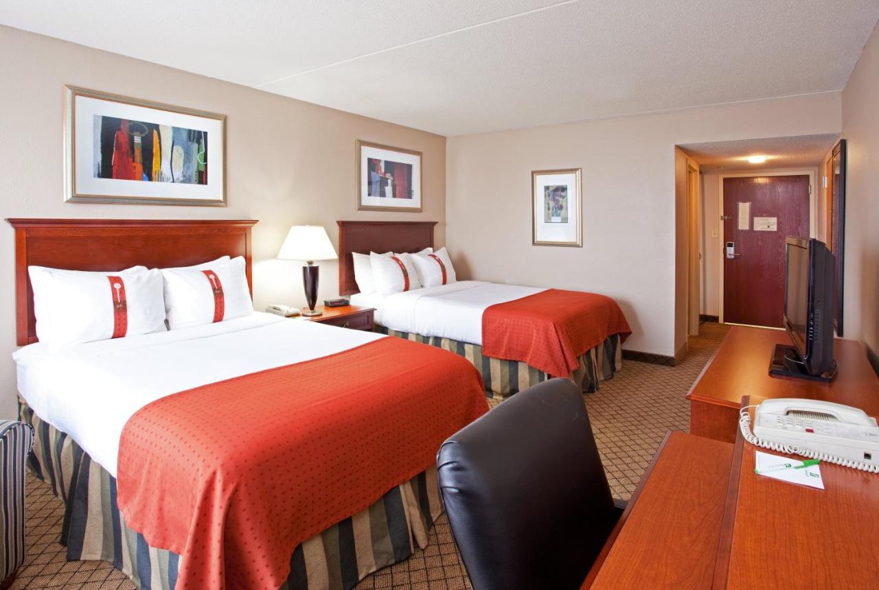  | Holiday Inn Hotel & Suites Cincinnati - Eastgate
