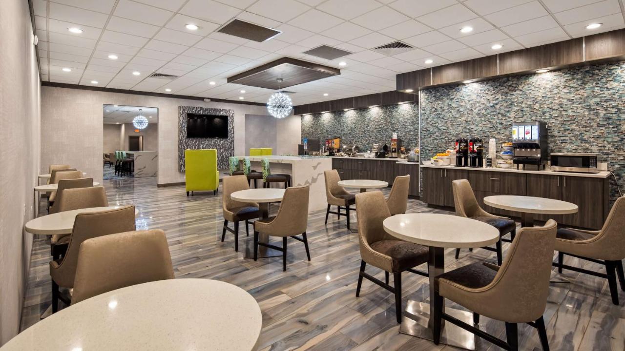  | Best Western Plus Executive Residency Denver-Central Park Hotel