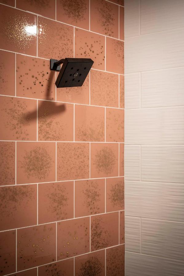 | Hotel Broad Ripple