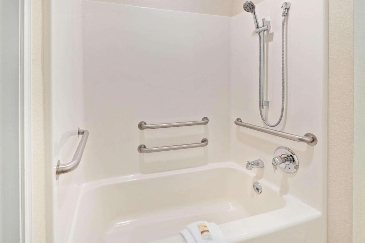 Executive King Room - Disability Access at La Quinta Inn by Wyndham Missoula