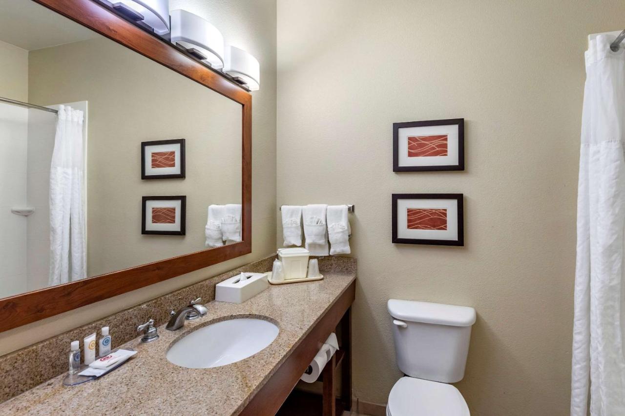 Queen Room with Two Queen Beds at Comfort Inn Evansville - Casper