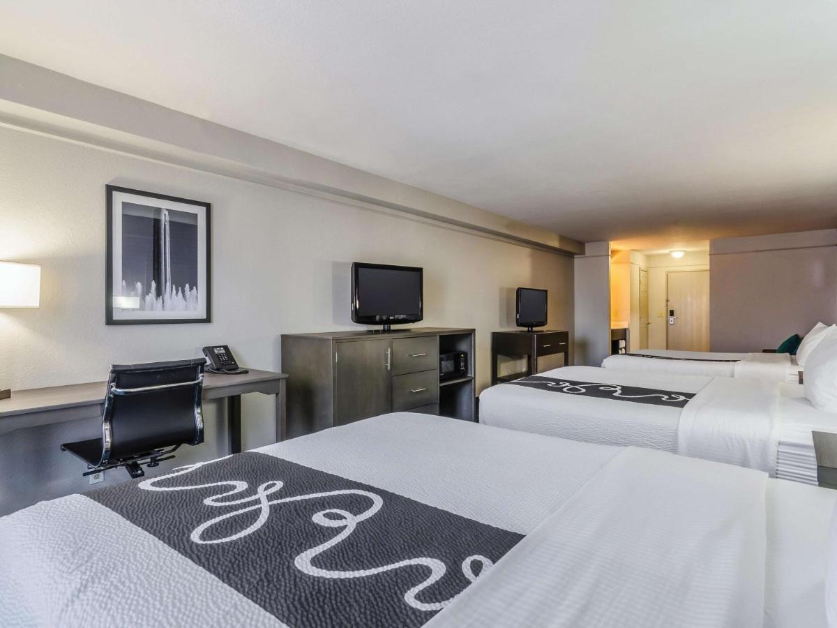 Deluxe Family Studio Suite with Three Queen Beds - Non-Smoking at La Quinta Inn & Suites by Wyndham Kansas City Airport