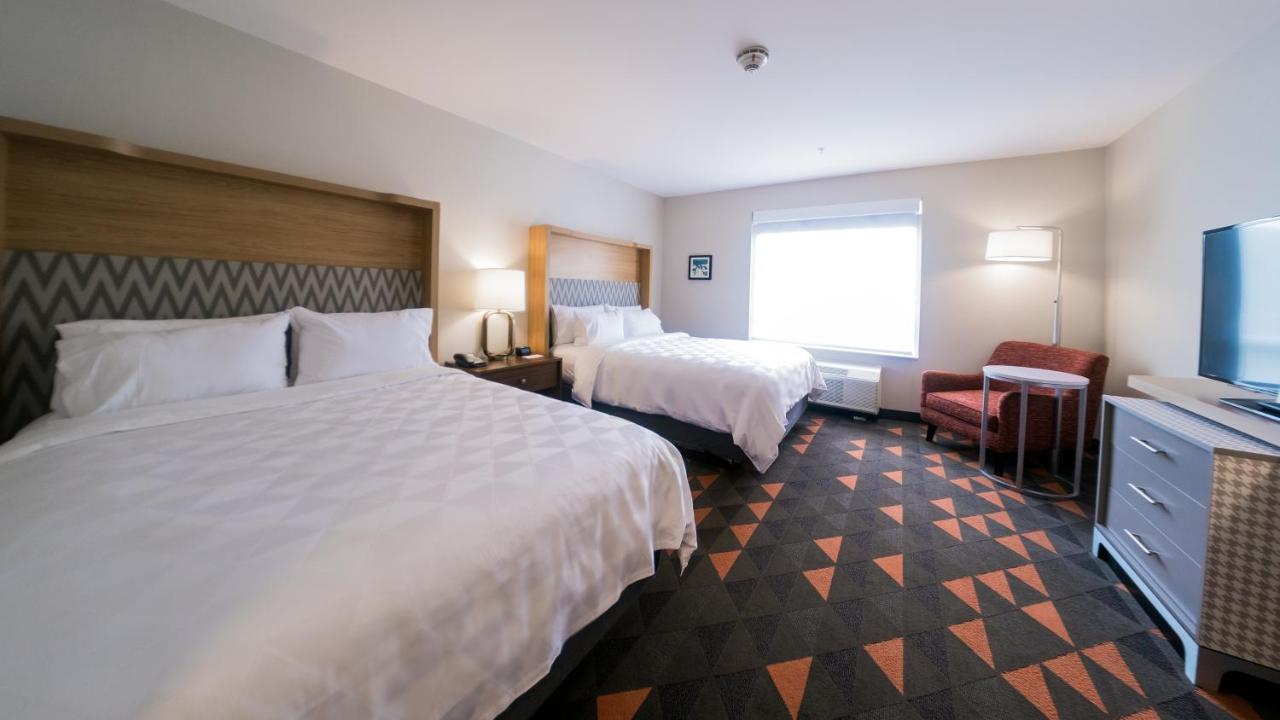 Suite with Two Beds - Non-Smoking at Holiday Inn & Suites Philadelphia W - Drexel Hill by IHG