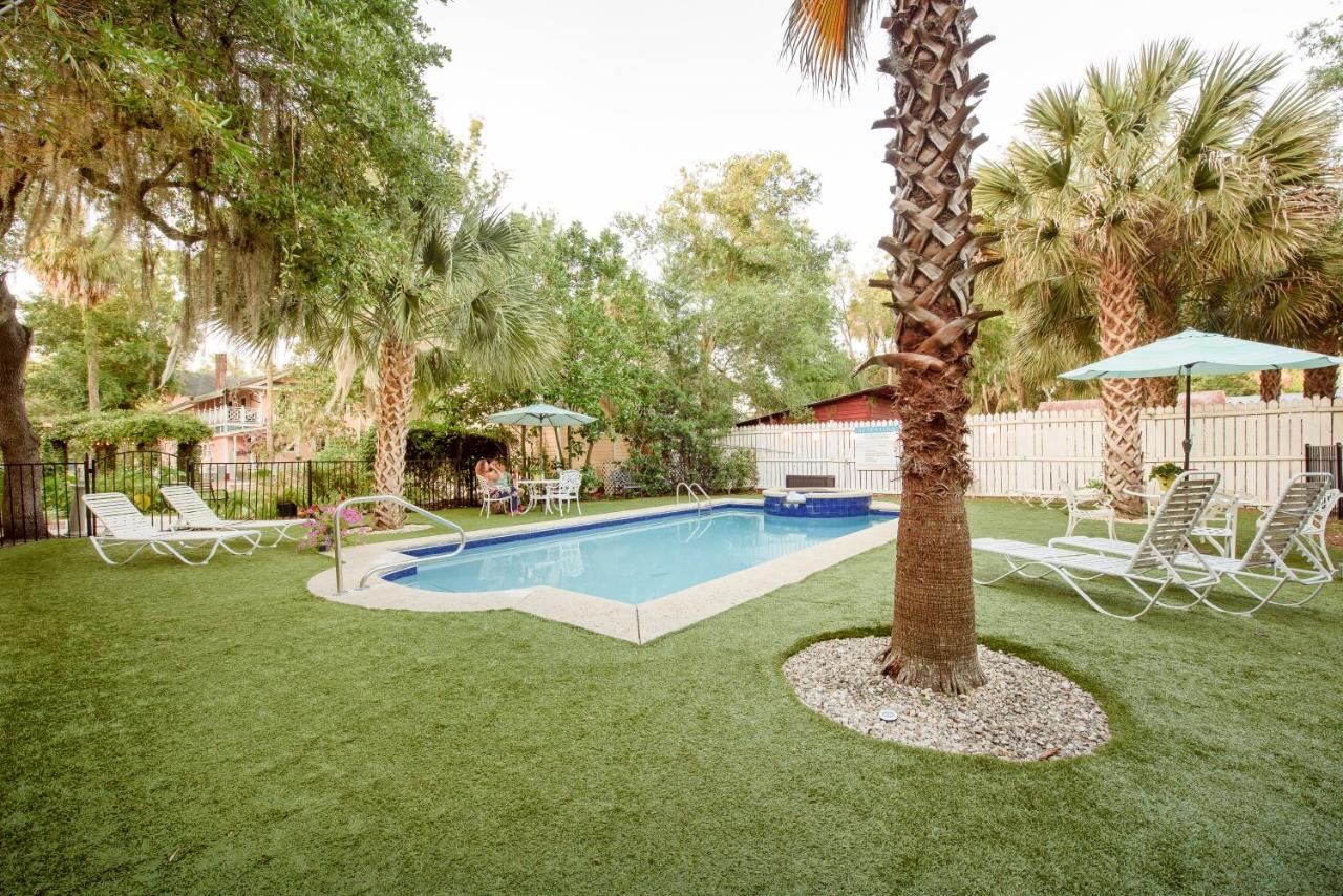  | Sweetwater Branch Inn