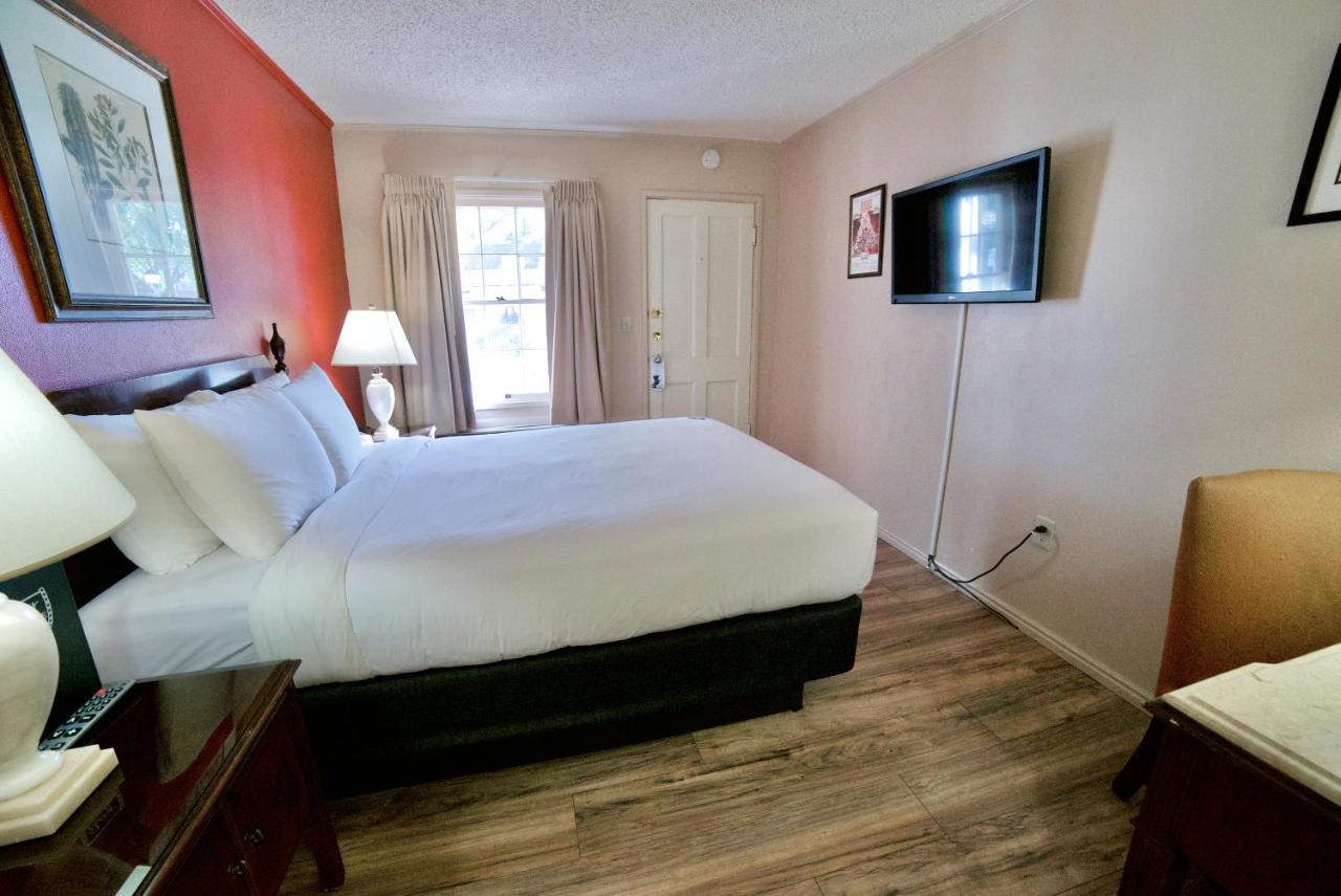 Superior Suite at Parry Lodge