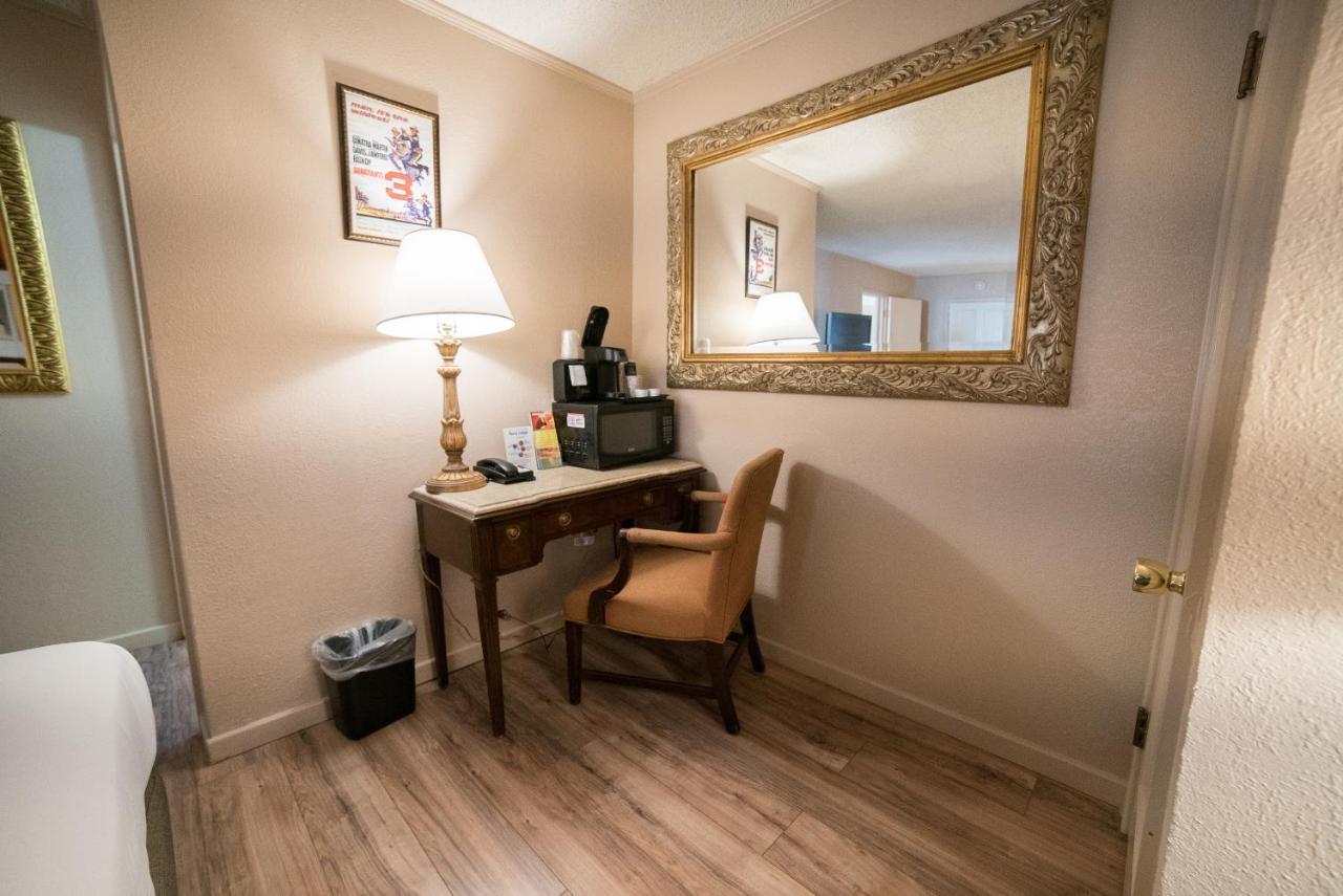Family Suite at Parry Lodge