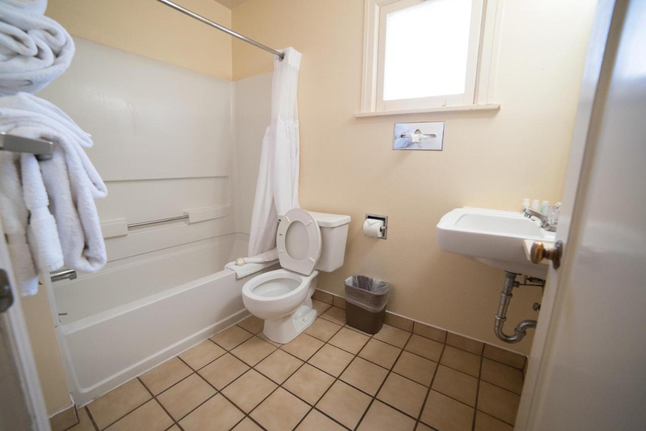 Family Suite at Parry Lodge