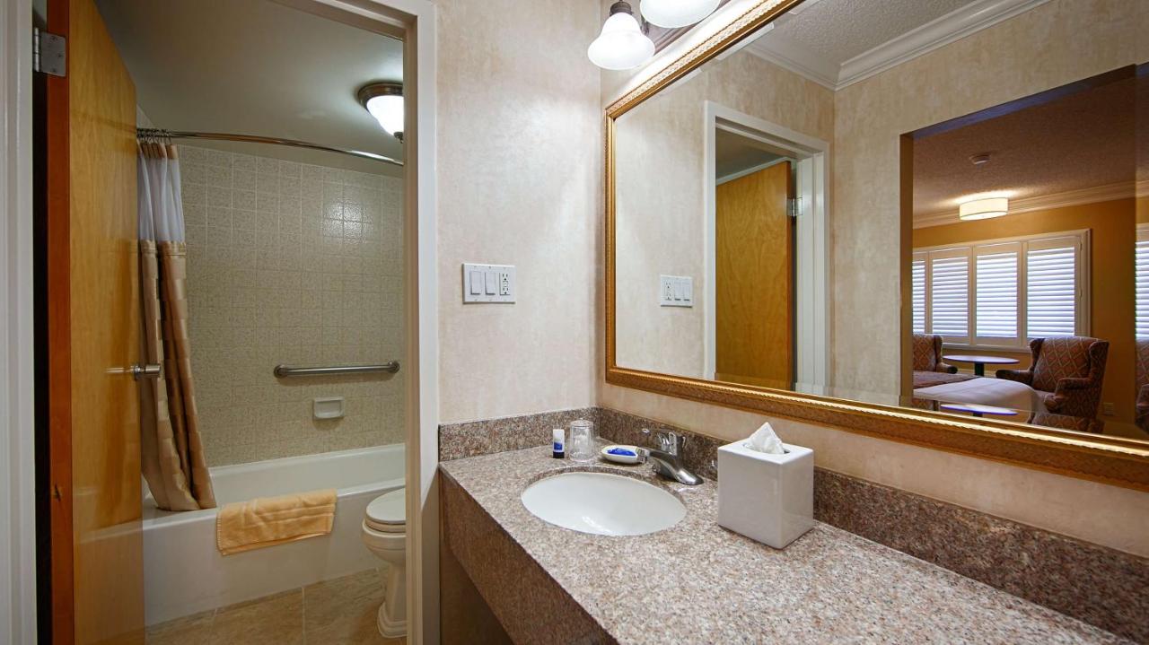  | SFO Airport Hotel, El Rancho Inn Signature Collection