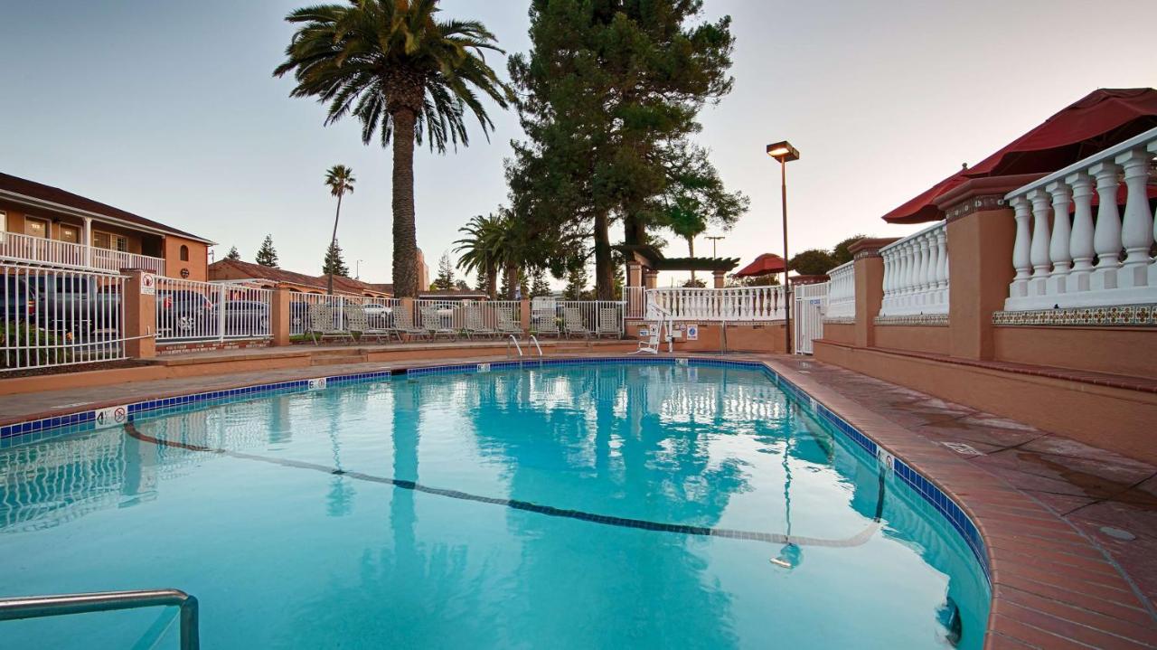  | SFO Airport Hotel, El Rancho Inn Signature Collection
