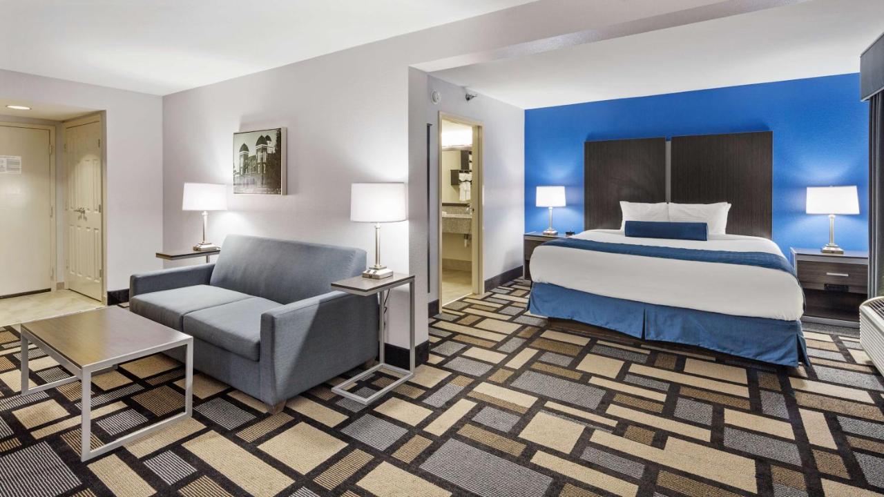 | Best Western Plus Birmingham Inn & Suites