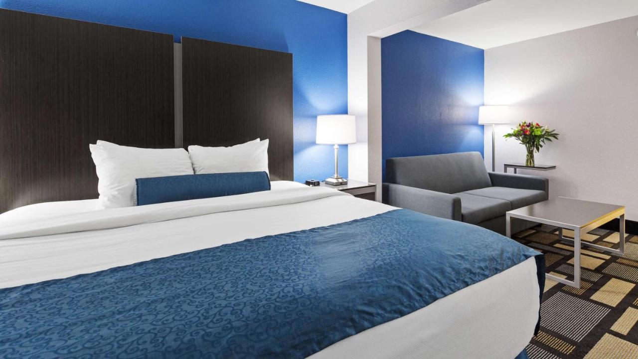 | Best Western Plus Birmingham Inn & Suites