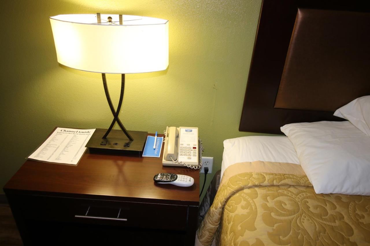 | Rice Hill Inn