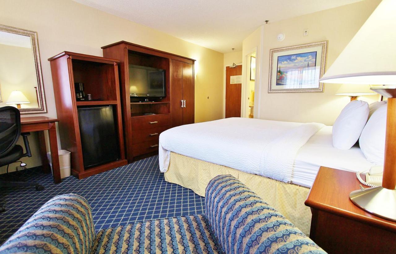 King Room - Mobility Access/Non-Smoking at Baymont by Wyndham Flagstaff
