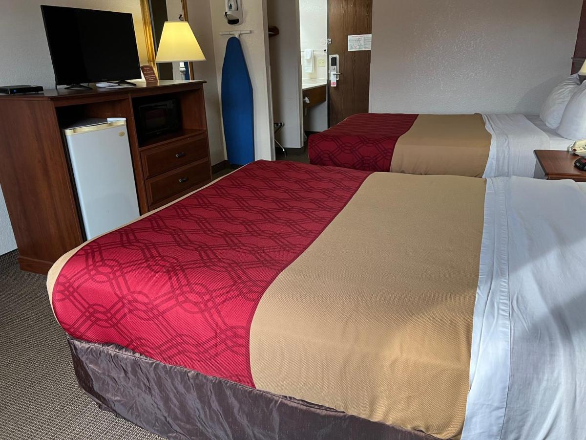 | Express Inn & suites