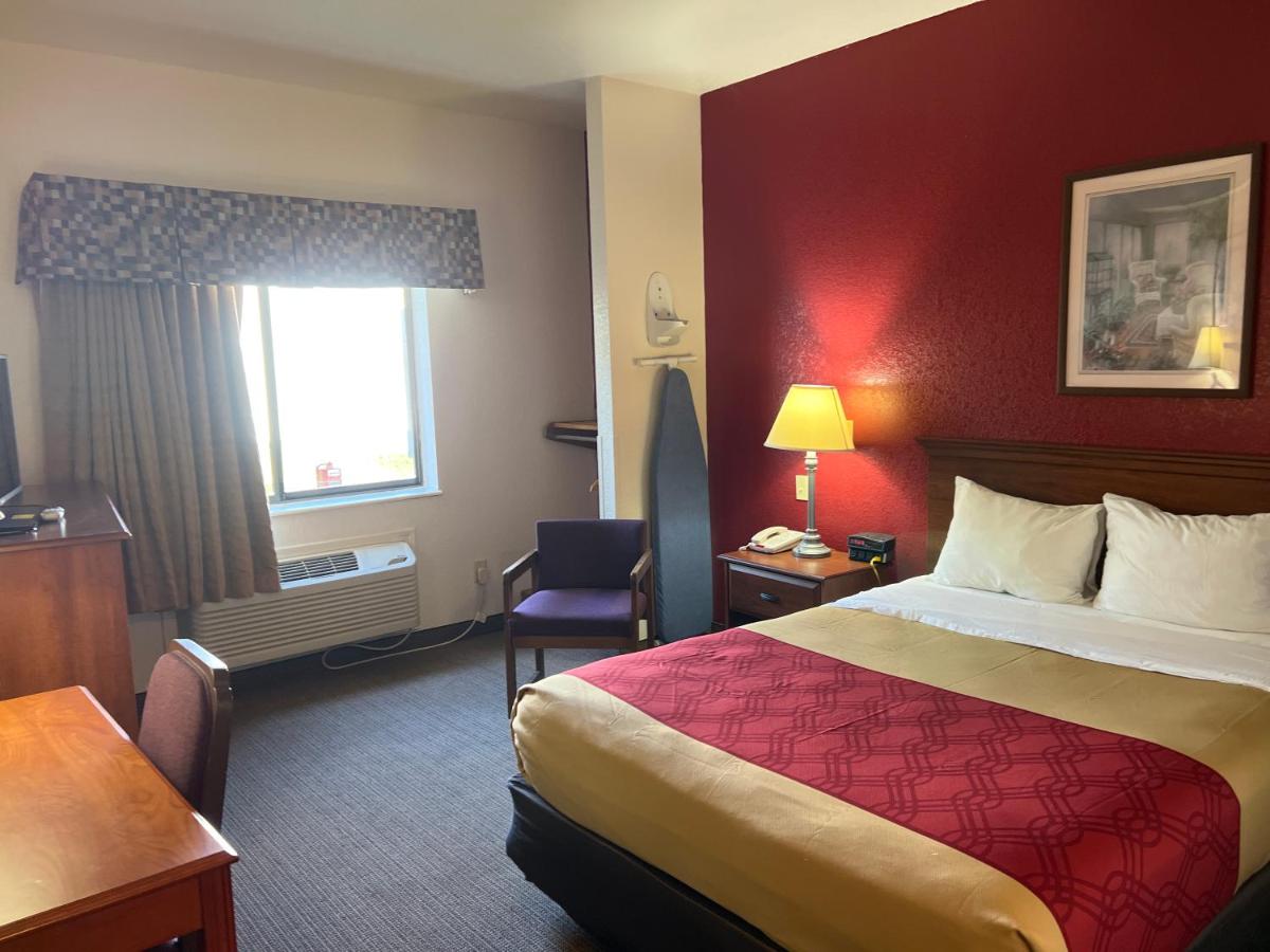 | Express Inn & suites