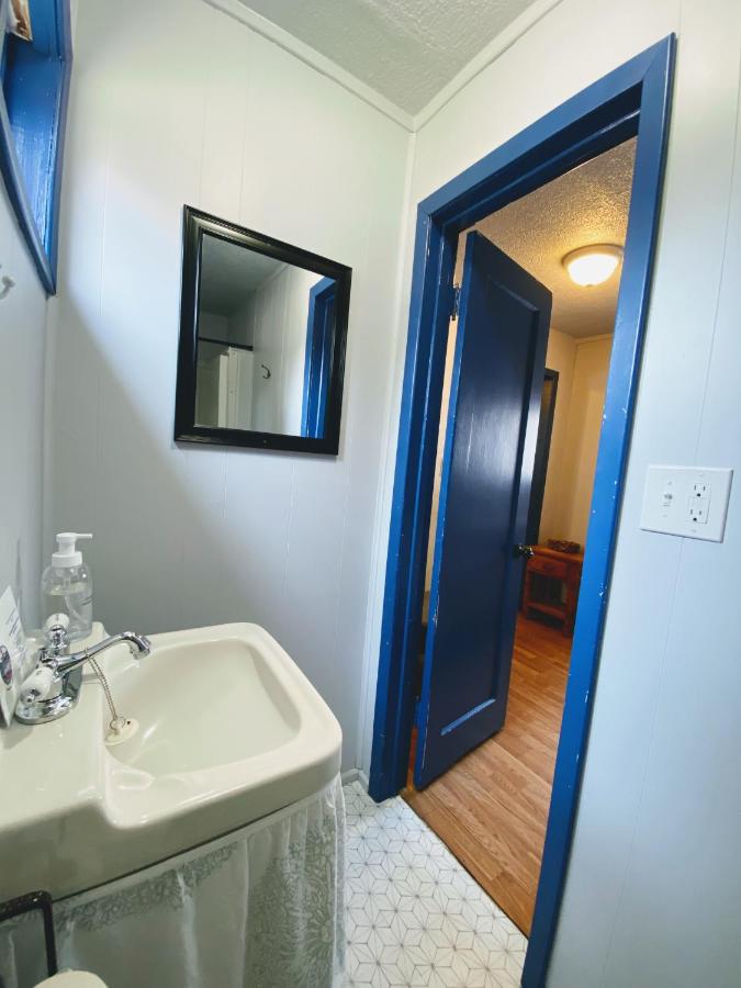 | Flathead Lake Resort