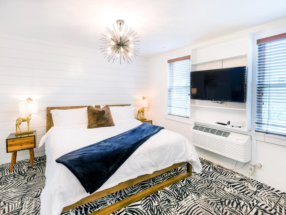| American Beech Hotel