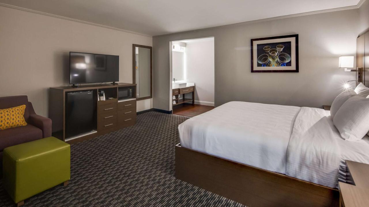King Suite with Sofa Bed at Best Western Huntsville