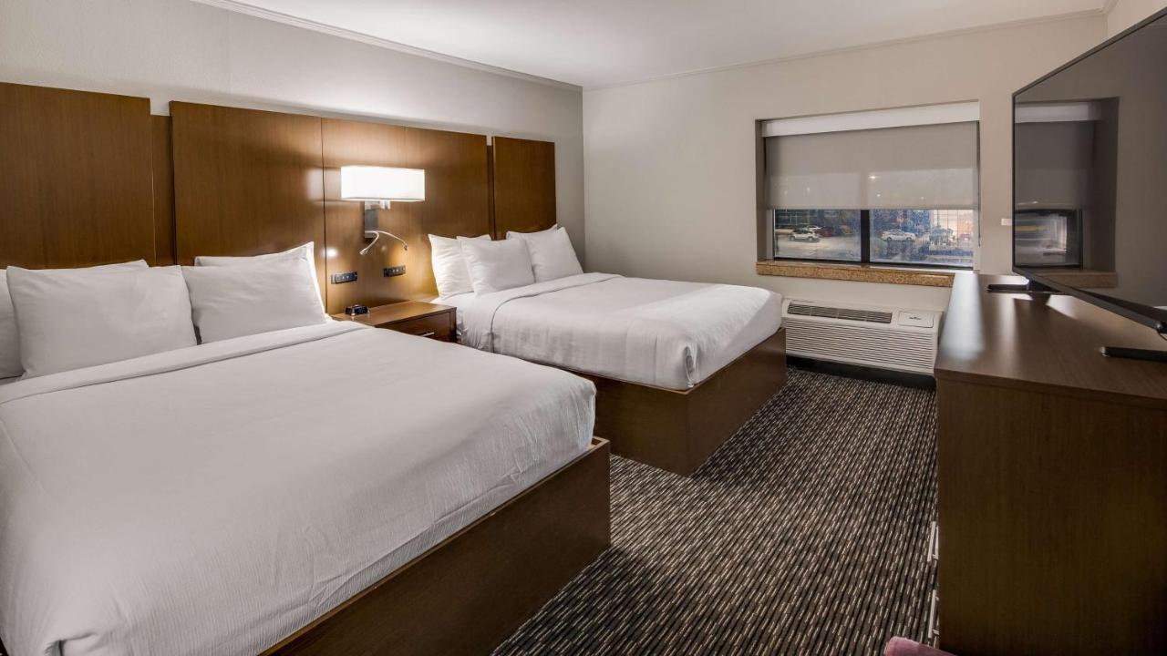Queen Room with Two Queen Beds at Best Western Huntsville