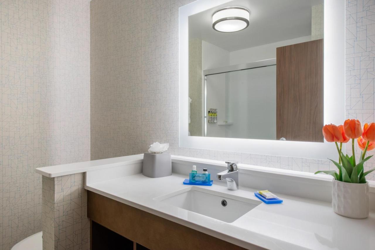 Premium Room at Holiday Inn Express & Suites Wildwood The Villages by IHG