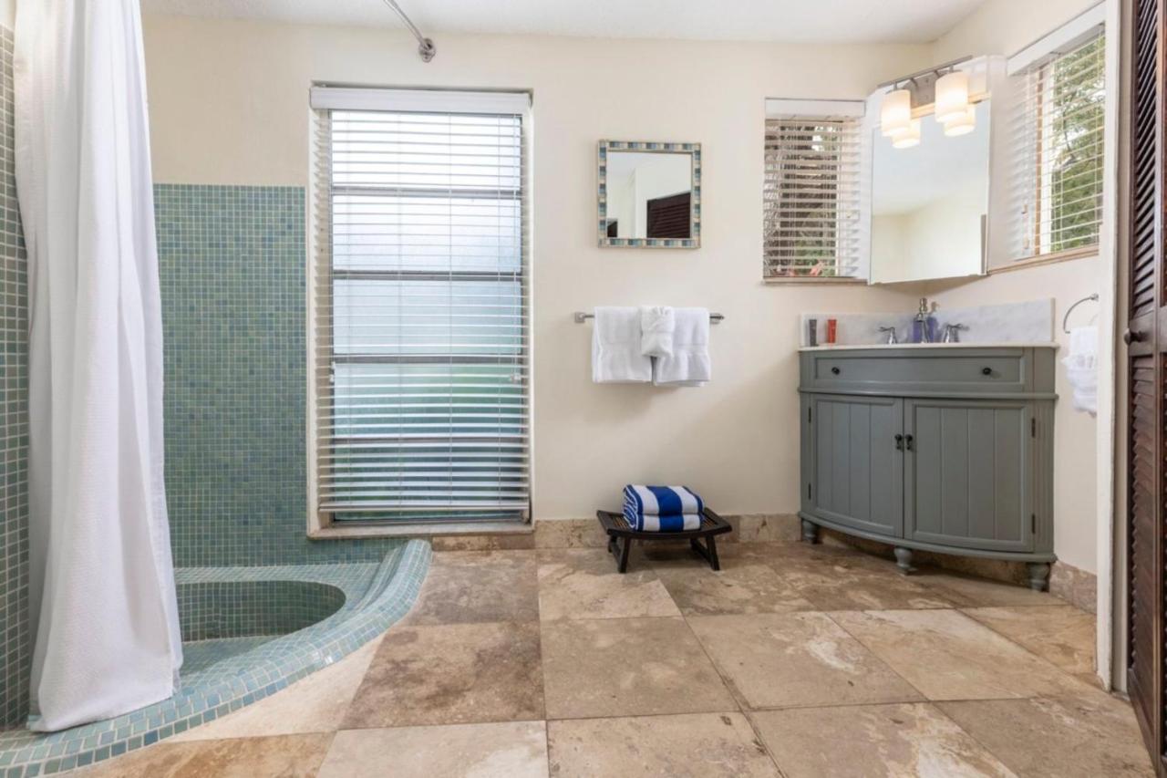 Suite with Garden View at Azul del Mar