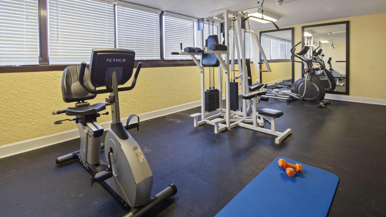 | Best Western Ocean Sands Beach Resort