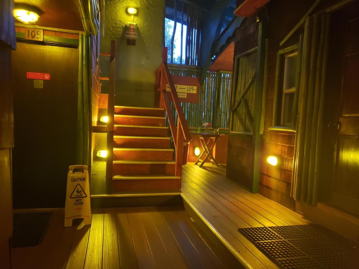  | Chalet Kilauea