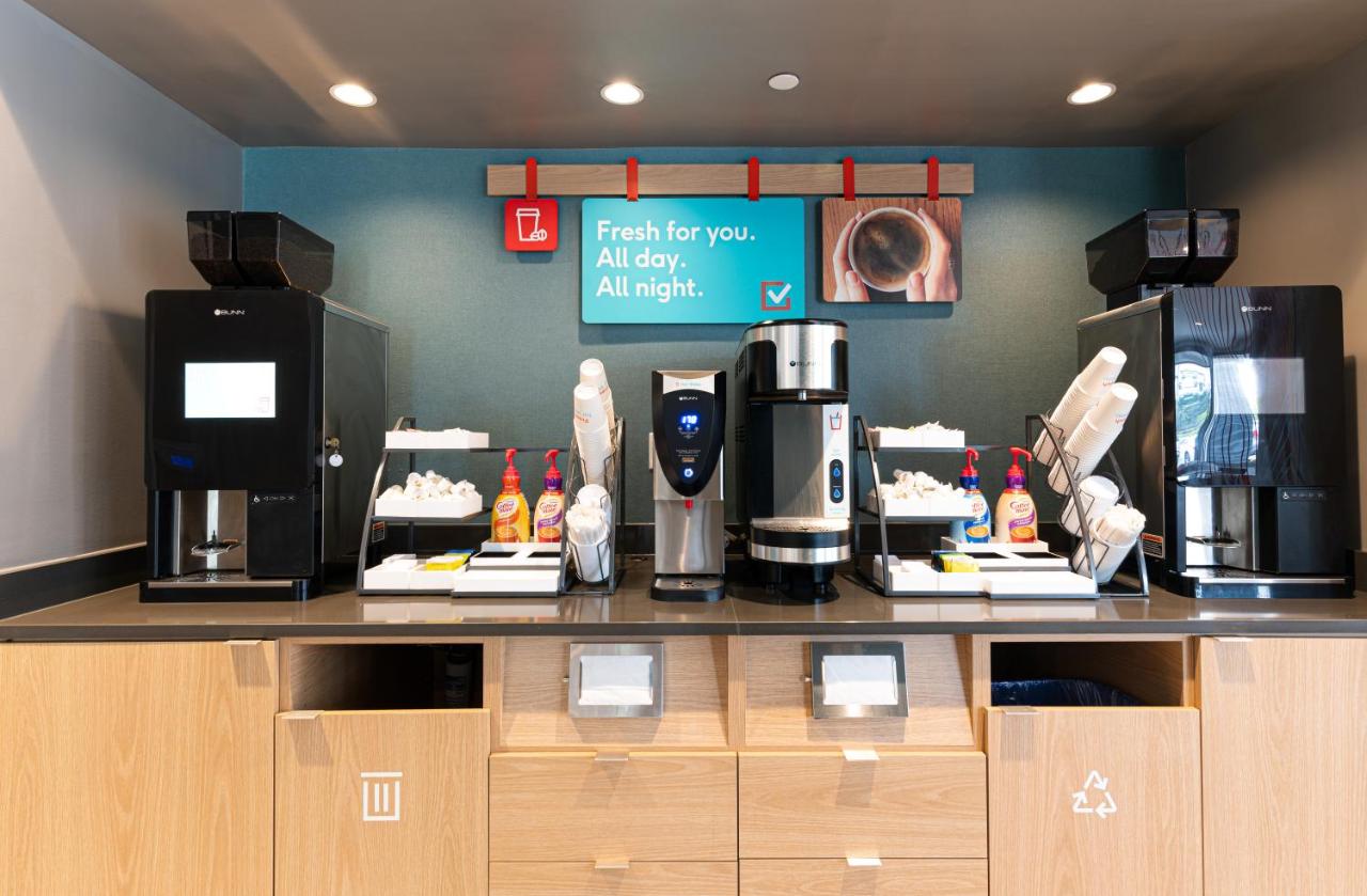 | avid hotels - Summerville, an IHG Hotel