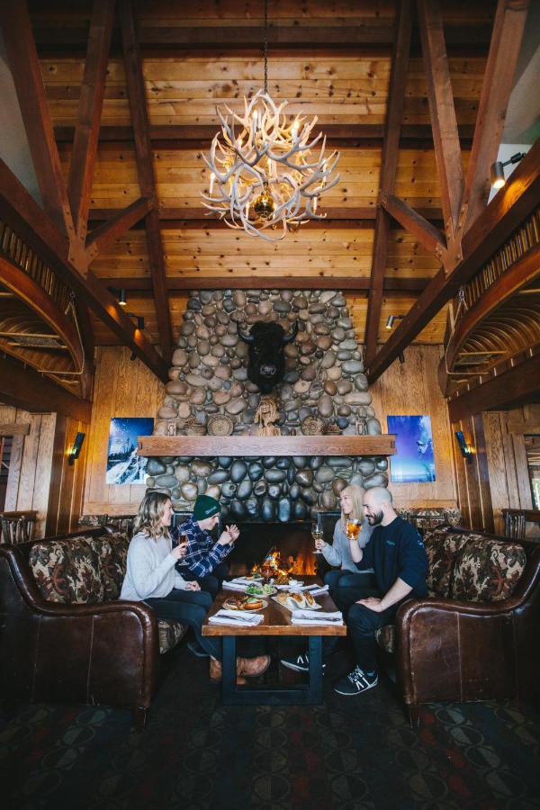  | Sunnyside Restaurant & Lodge
