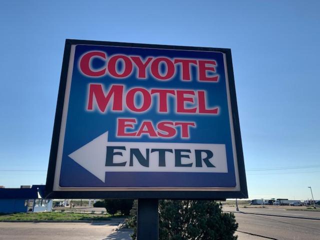 | Coyote Motel East