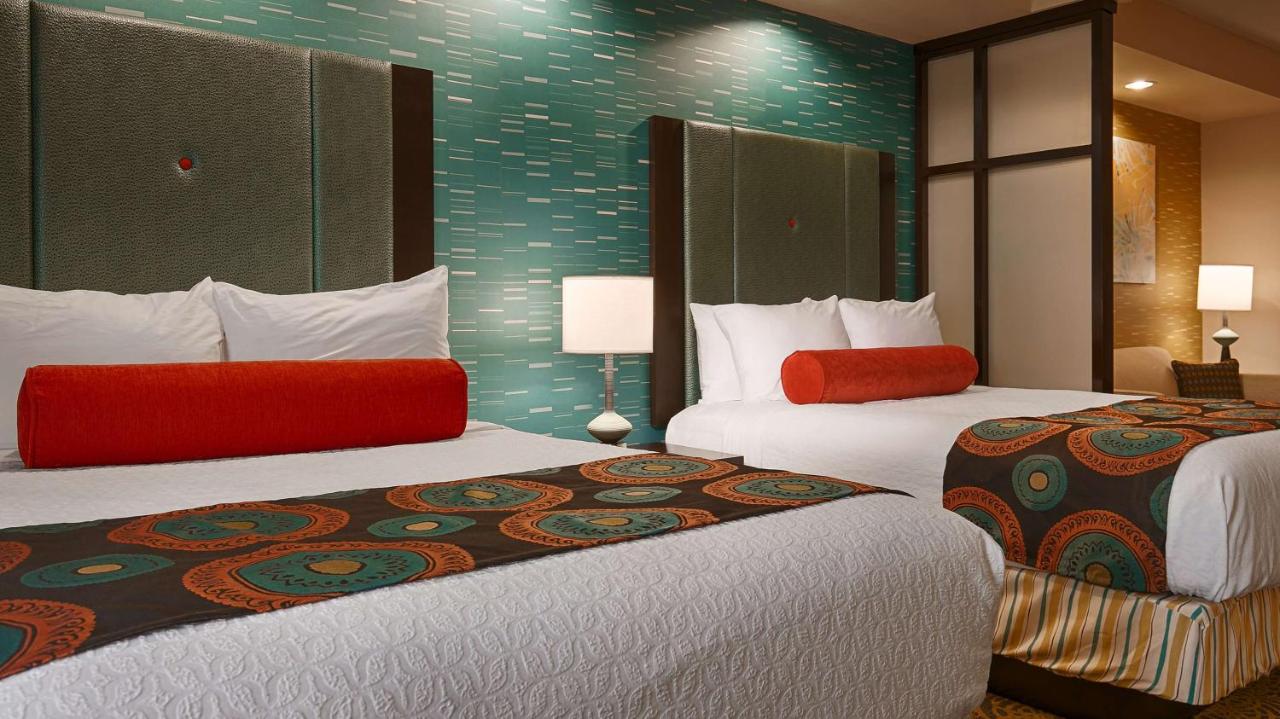 Queen Suite with Two Queen Beds - Disability Access/Non-Smoking at Best Western Premier Houston Northwest - Willowbrook