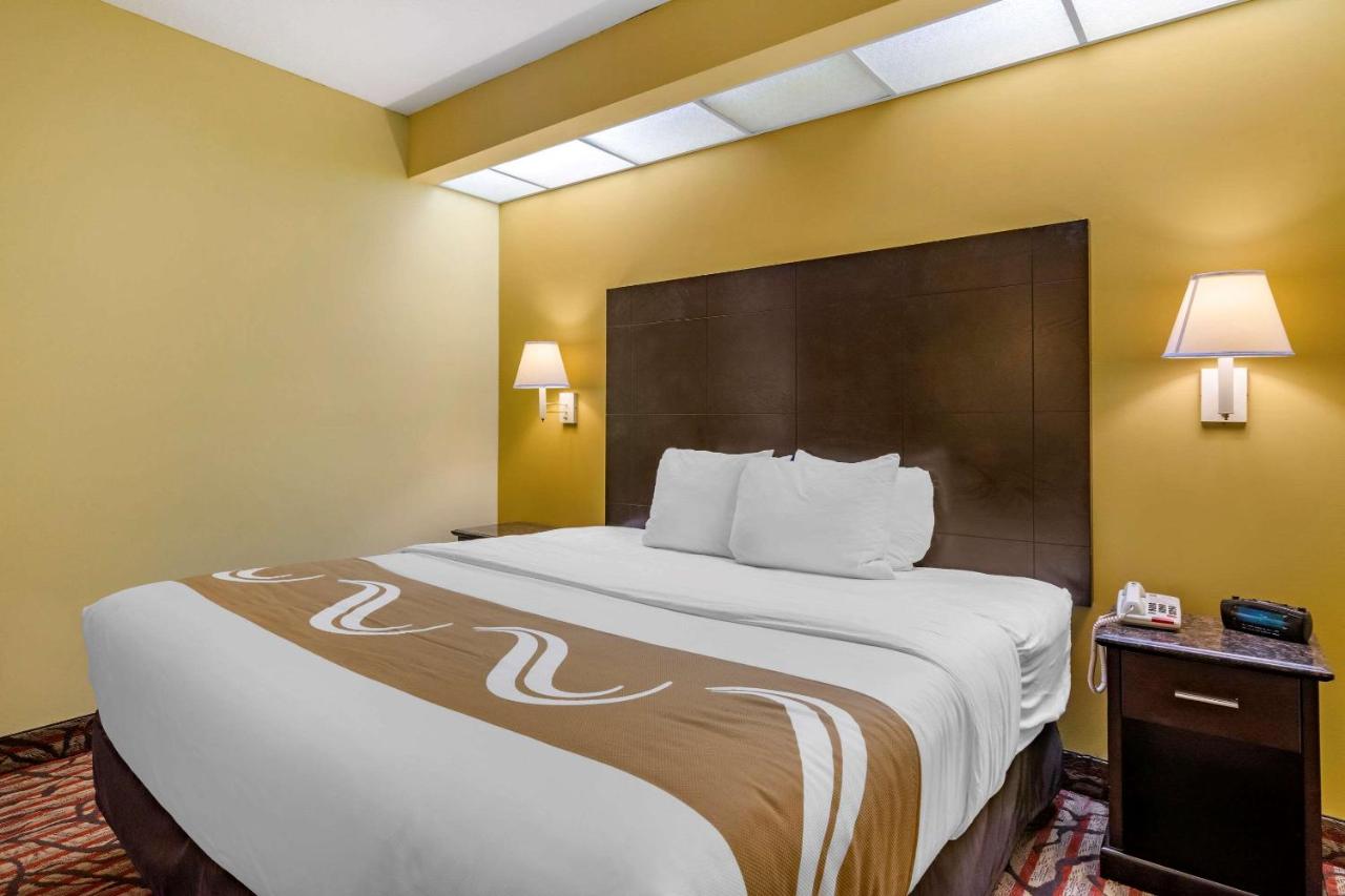 | Rodeway Inn Central Clearwater Beach