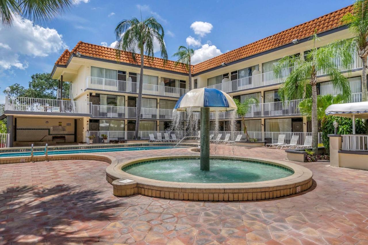  | Rodeway Inn Central Clearwater Beach