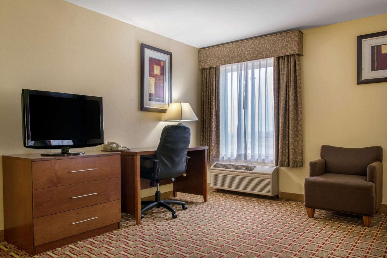 | Quality Inn Jacksonville near I-72