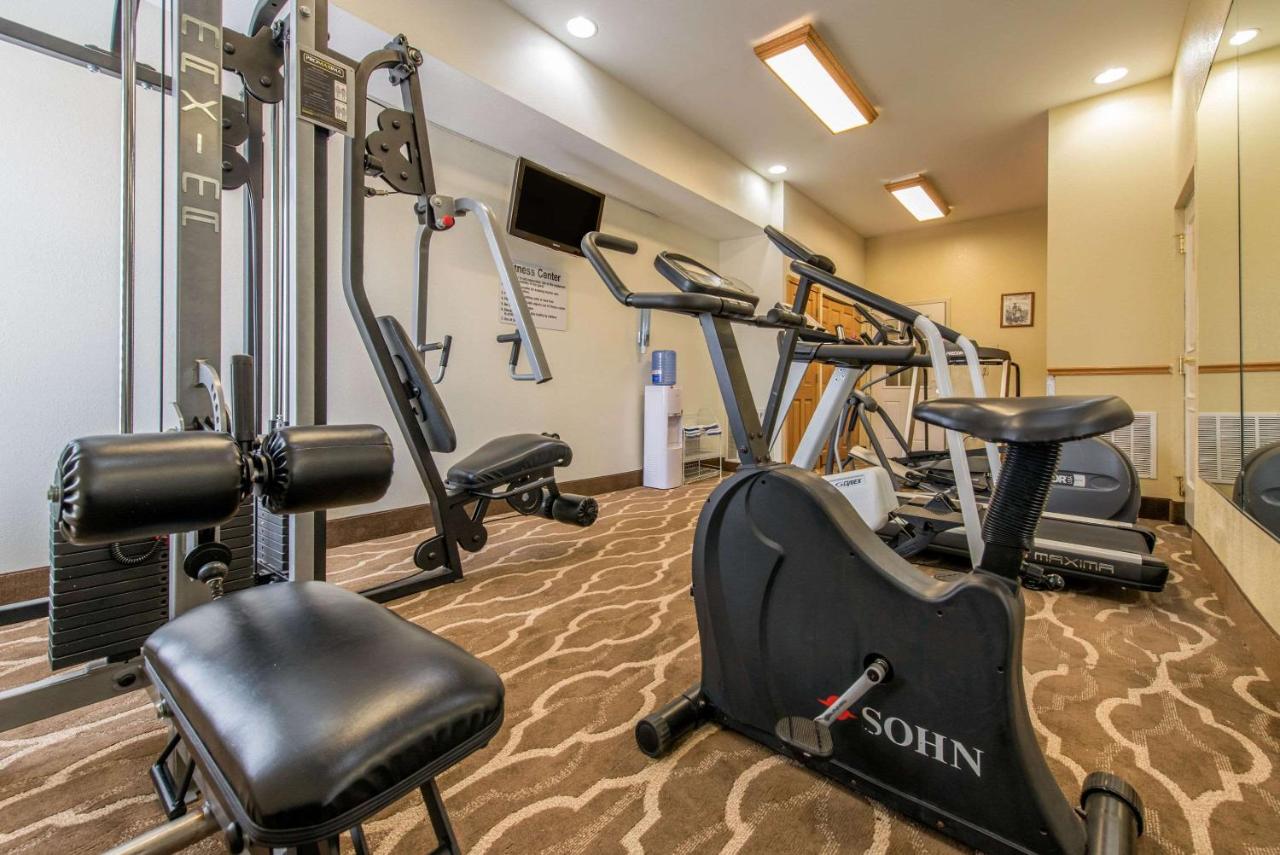 | Quality Inn Jacksonville near I-72