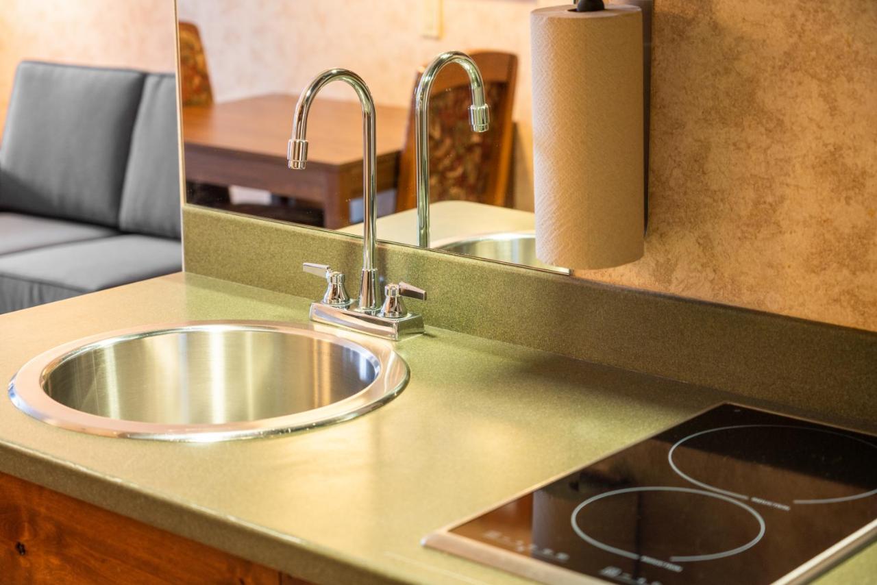 Two Queen Beds - Mountain View with Kitchenette at The Lodge at Big Sky