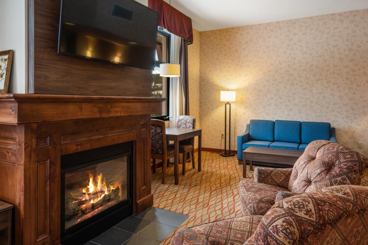 Master Suite at The Lodge at Big Sky